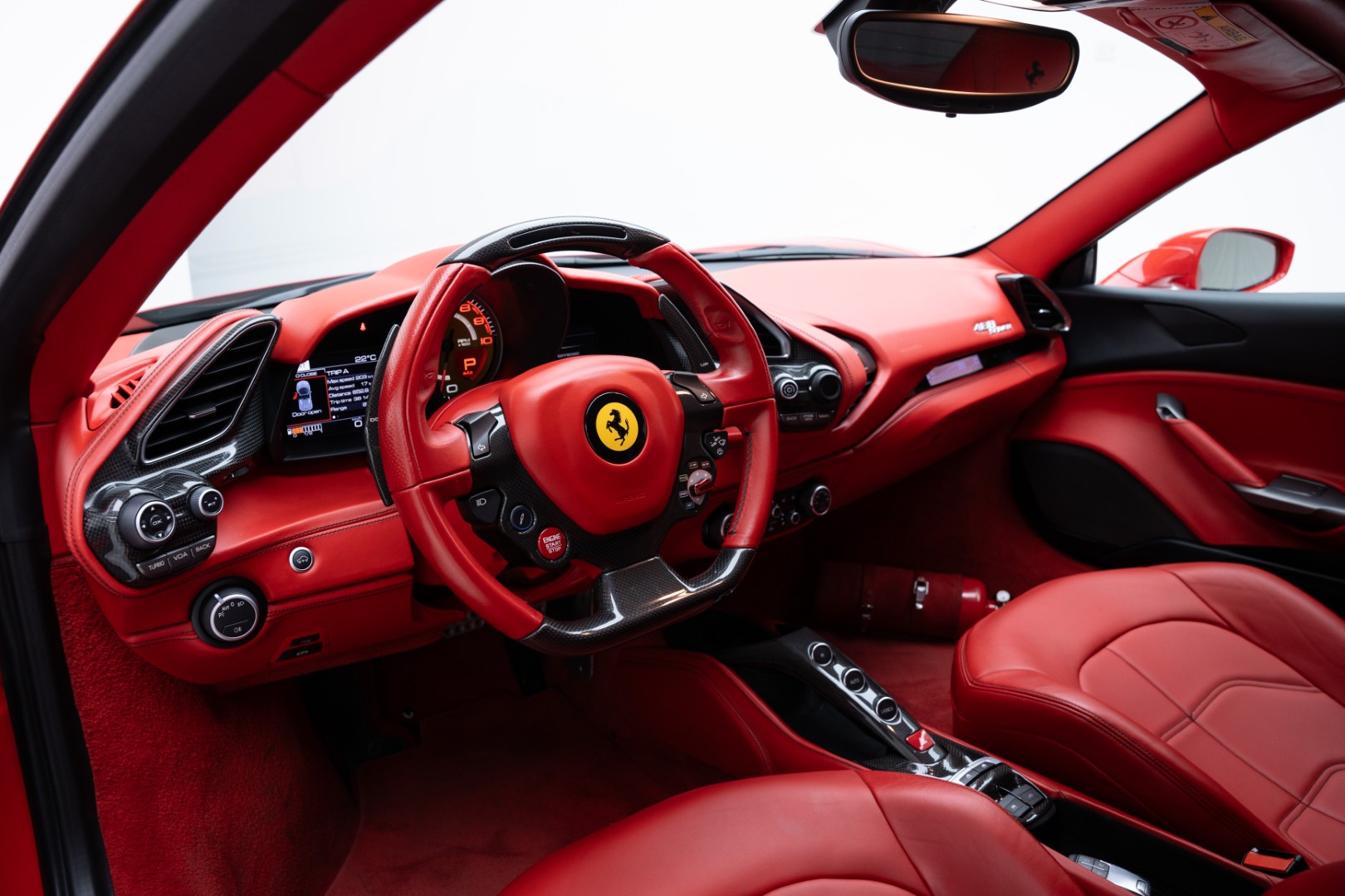 2017 FERRARI 488 SPIDER | GCC | EXCELLENT CONDITION | MAIN DEALER SERVICE